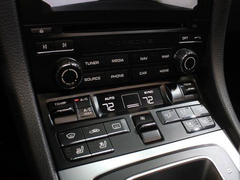 Used 2017 Porsche 911 Carrera image 52