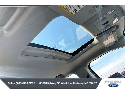 New 2026 Ford Maverick XLT w/ 4K Tow Package AWD/4WD image 17