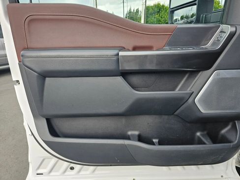 Used 2021 Ford F150 Lariat w/ Equipment Group 502A High AWD/4WD image 19