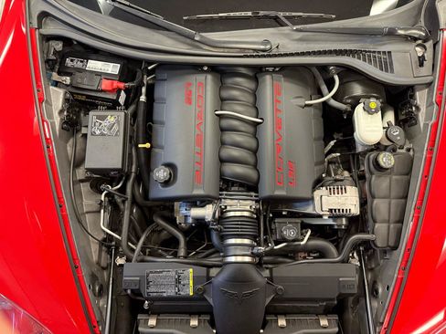 Used 2007 Chevrolet Corvette Coupe w/ Preferred Equipment Group RWD image 26