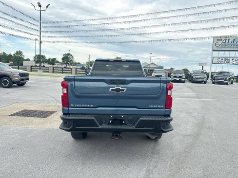 Used 2024 Chevrolet Silverado 2500 Custom w/ Custom Value Package AWD/4WD image 18