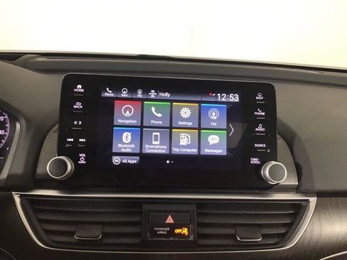 Used 2021 Honda Accord Touring image 17