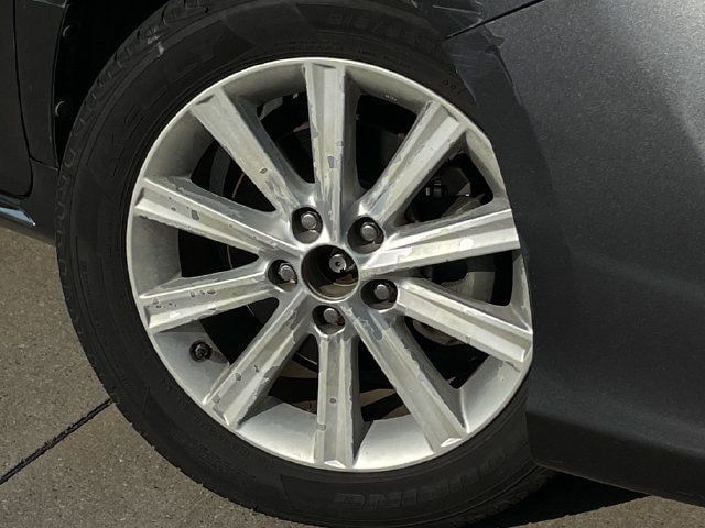 Used 2012 Toyota Camry XLE FWD image 8