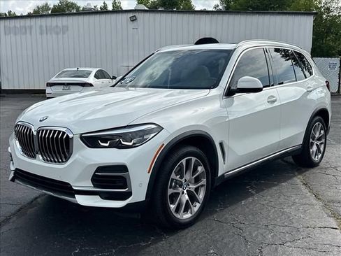 Used 2022 BMW X5 xDrive40i w/ Climate Comfort Package AWD/4WD image 5