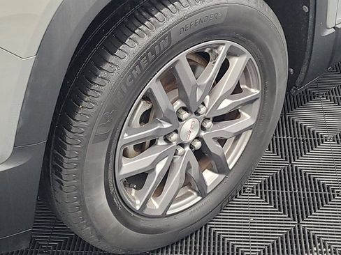 Used 2019 GMC Acadia SLT AWD/4WD image 31