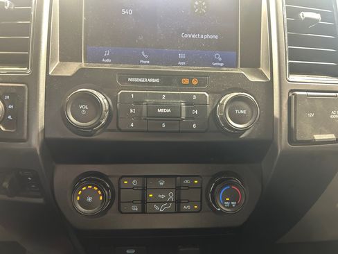 Used 2021 Ford F250 XLT AWD/4WD image 22
