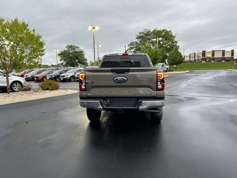 New 2026 Ford Ranger Lariat w/ FX4 Off-Road Package AWD/4WD image 8