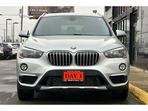 Used 2018 BMW X1 xDrive28i image 11