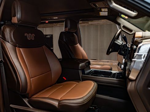 Used 2026 Ford F450 King Ranch w/ Chrome Package image 26