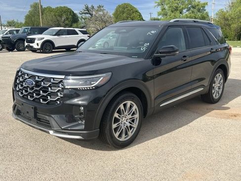 New 2025 Ford Explorer Platinum image 3