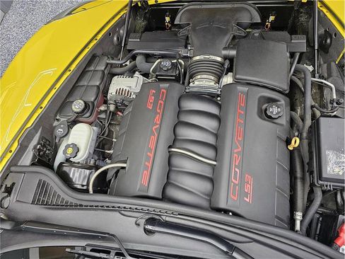 Used 2008 Chevrolet Corvette Convertible w/ Preferred Equipment Group image 10