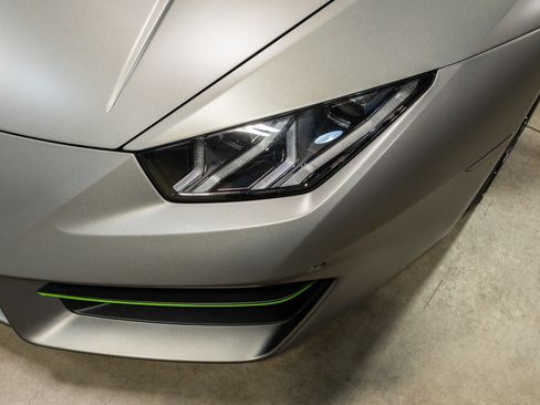 Used 2017 Lamborghini Huracan LP 580-2 RWD image 26