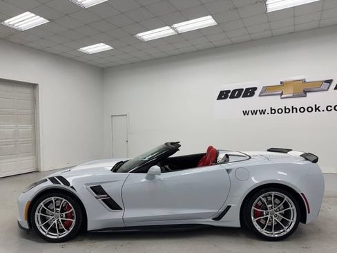 Used 2019 Chevrolet Corvette Grand Sport RWD image 16