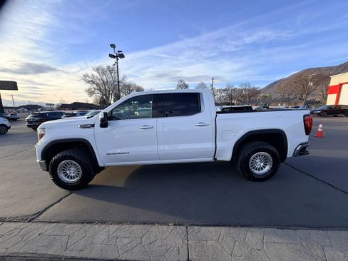 Used 2019 GMC Sierra 1500 SLT w/ SLT Premium Plus Package AWD/4WD image 7