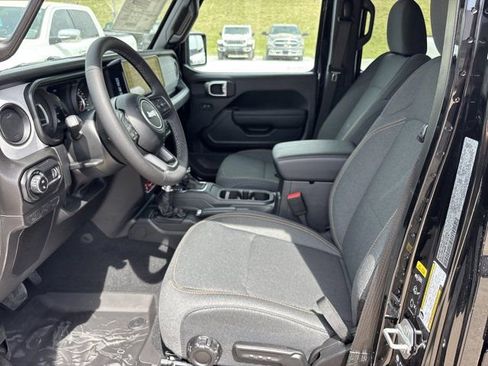 New 2026 Jeep Gladiator Willys image 14