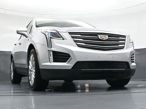 Used 2019 Cadillac XT5 Premium Luxury image 42