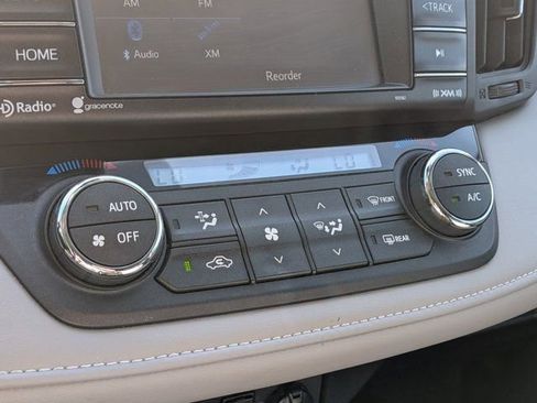 Used 2018 Toyota RAV4 XLE w/ Plus Extra Value Package AWD/4WD image 23