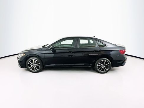 Used 2025 Volkswagen Jetta Sport FWD image 4