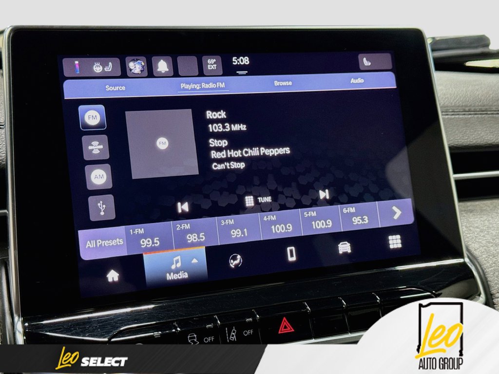 Used 2023 Jeep Compass Latitude AWD/4WD image 17