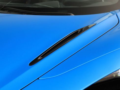 Used 2024 McLaren 750S Spider RWD image 33