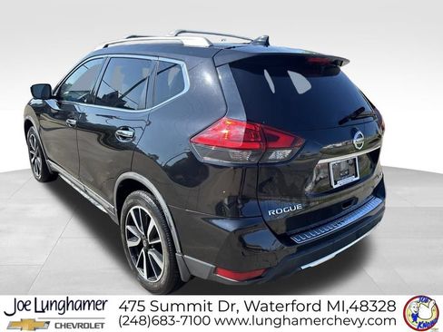 Used 2017 Nissan Rogue SL w/ SL Premium Package AWD/4WD image 6