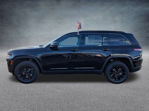 New 2026 Jeep Grand Cherokee Altitude AWD/4WD image 6