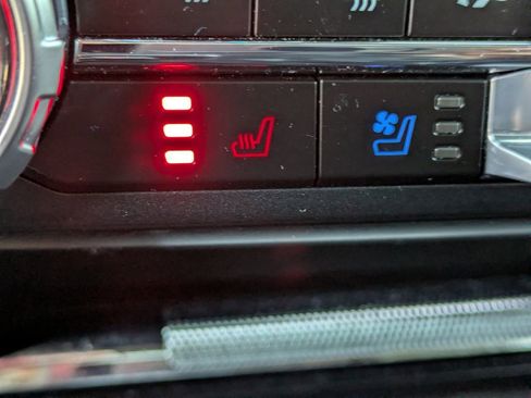 Used 2023 Ford F150 Lariat w/ Equipment Group 502A High image 24