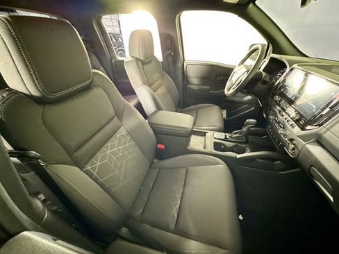 New 2026 Nissan Frontier SV w/ All-Weather Content Package AWD/4WD image 24