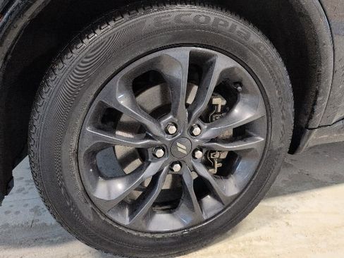 Used 2024 Dodge Durango R/T w/ Blacktop Package AWD/4WD image 9