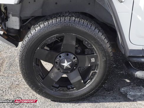 Used 2008 HUMMER H2 Luxury image 13