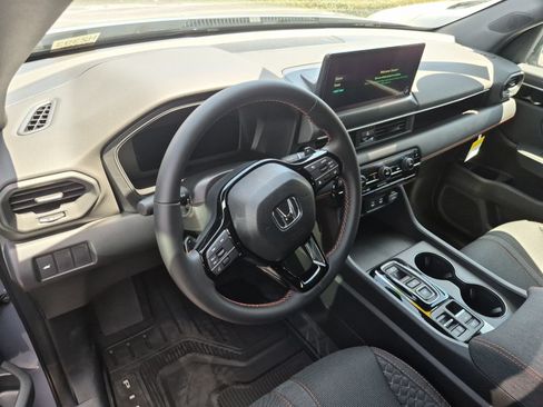New 2026 Honda Pilot Sport image 2