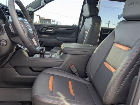 New 2026 GMC Sierra 1500 AT4 w/ AT4 Premium Package image 22