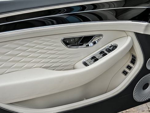 New 2026 Bentley Continental GT Azure AWD/4WD image 21