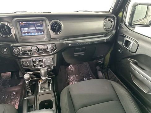 Used 2023 Jeep Wrangler Unlimited w/ Cold Weather Group AWD/4WD image 26
