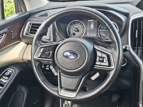 Used 2022 Subaru Ascent Touring image 38