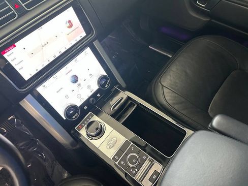 Used 2019 Land Rover Range Rover Supercharged AWD/4WD image 56