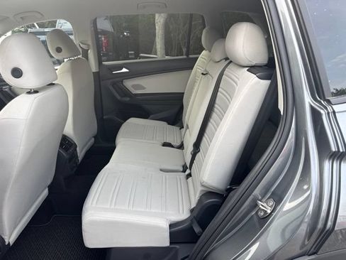 Used 2022 Volkswagen Tiguan S FWD image 7