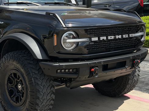 Certified 2023 Ford Bronco Wildtrak AWD/4WD image 10