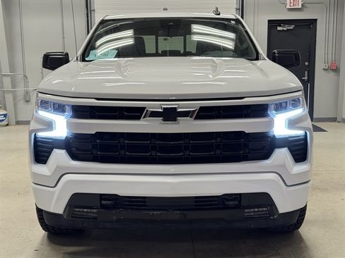 Used 2024 Chevrolet Silverado 1500 RST w/ Convenience Package II AWD/4WD image 2
