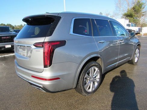 Used 2024 Cadillac XT6 Premium Luxury w/ LPO, Floor Liner Package image 8