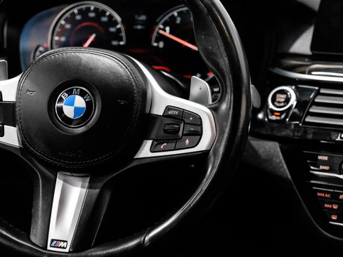 Used 2018 BMW 540i RWD image 26