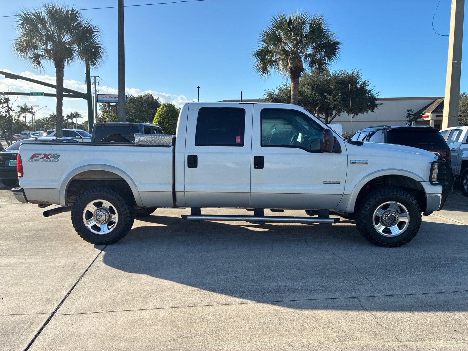 Used 2005 Ford F250 Lariat AWD/4WD image 6