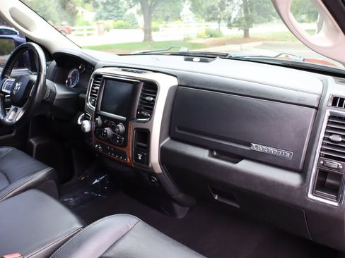 Used 2014 RAM 1500 Laramie AWD/4WD image 17