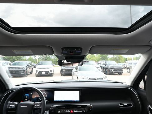 Used 2026 Hyundai Palisade SEL FWD image 27