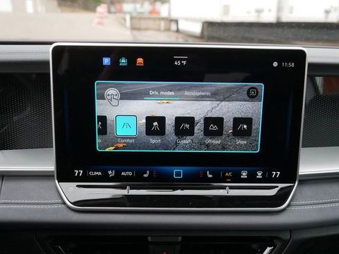 New 2026 Volkswagen Tiguan SE AWD/4WD image 12