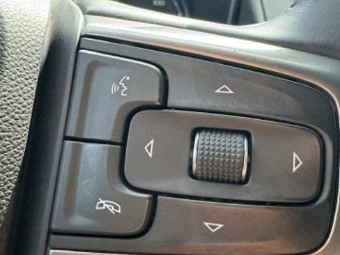 Used 2024 Chevrolet Suburban LS w/ Driver Alert Package AWD/4WD image 9