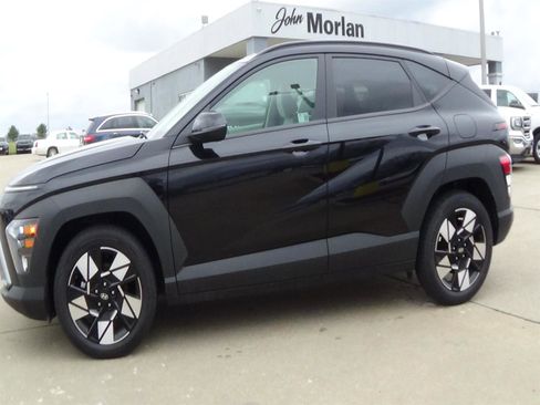 Used 2025 Hyundai Kona SEL FWD image 1