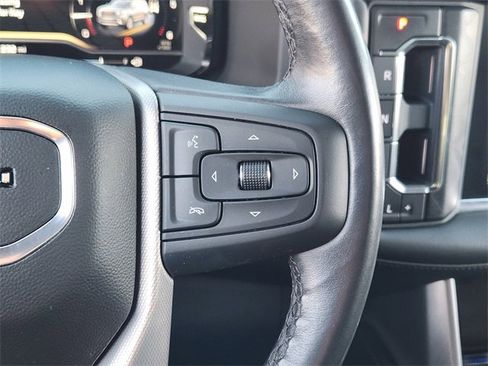 Used 2022 GMC Yukon XL Denali image 19