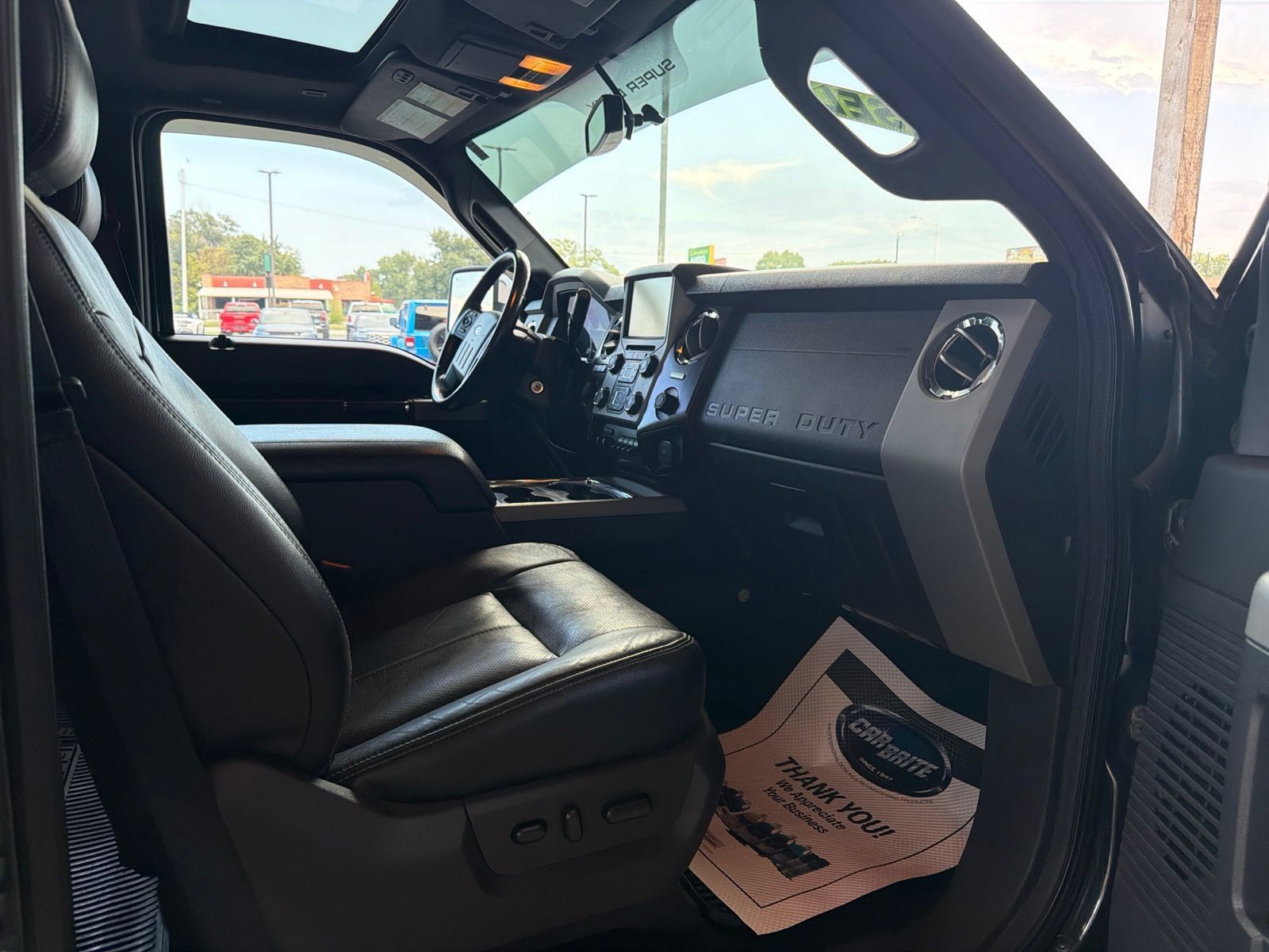 Used 2015 Ford F250 Lariat w/ Lariat Ultimate Package AWD/4WD image 7