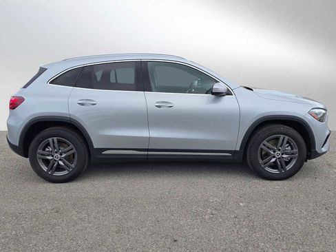 New 2025 Mercedes-Benz GLA 250 4MATIC image 2
